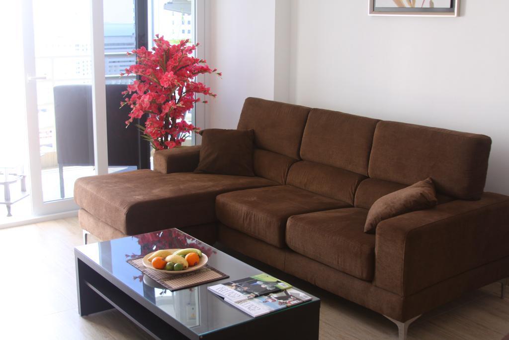 View Talay 5D Golf Apartment Патая Екстериор снимка